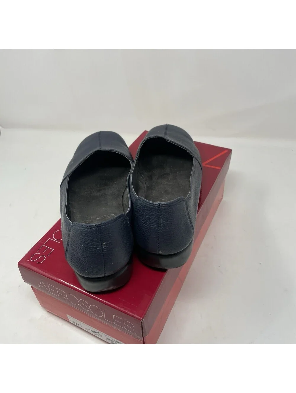 Aerosoles Womens Blue Leather Cutout Flats Size 9 Shoes